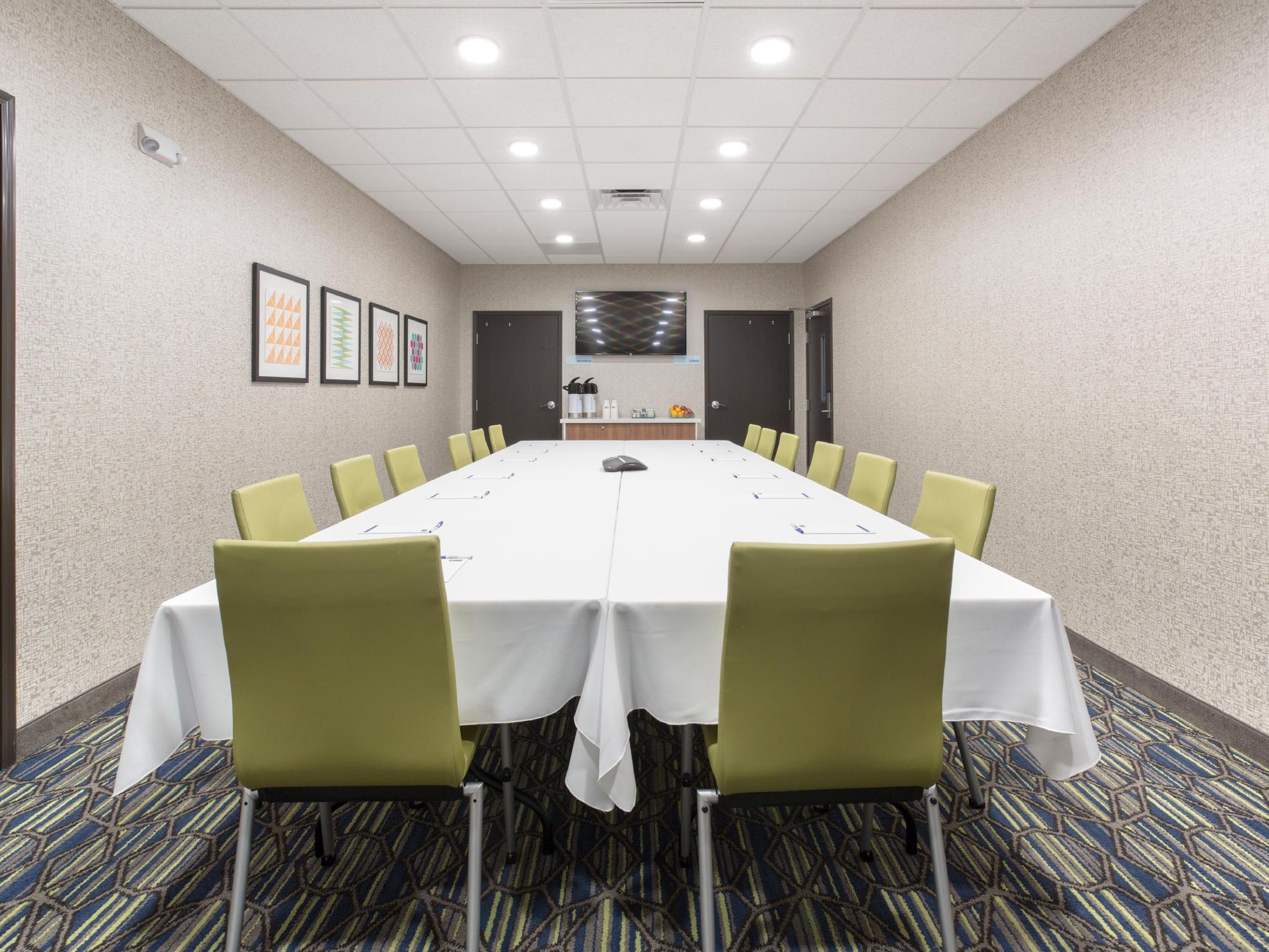 Holiday Inn Express & Suites Lincoln I - 80 By Ihg Luaran gambar